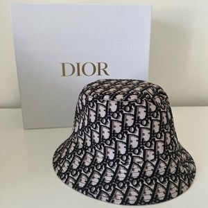 Christian Dior Reversible Teddy-D Brim Bucket Hat Small Black